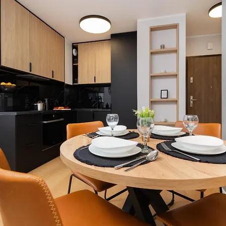 Okrzei Stylish With Balcony & Parking By Renters 公寓 格丁尼亚